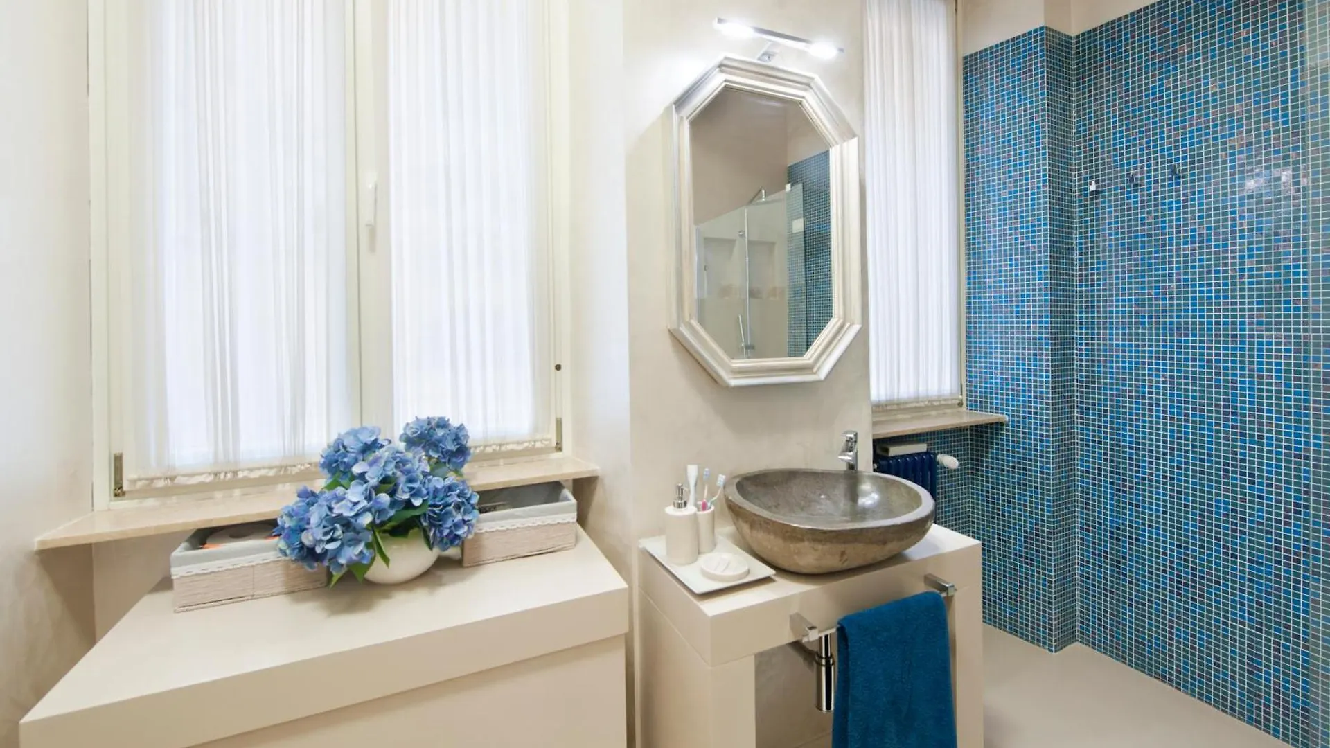 Bureau Apartment Verona